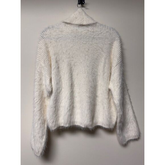 VERO MODA Ivory Eyelash Knit Turtleneck, Sz S - Picture 4 of 8